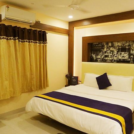 Oyo 460 Hotel Ivory Residency Kalkutta Kültér fotó