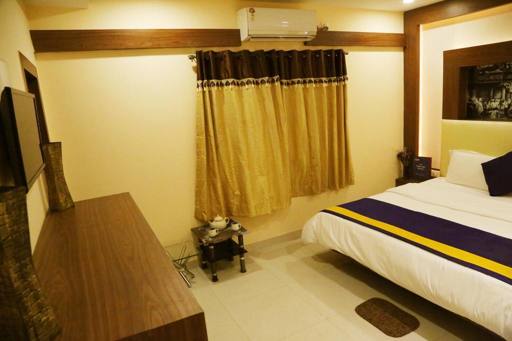 Oyo 460 Hotel Ivory Residency Kalkutta Kültér fotó