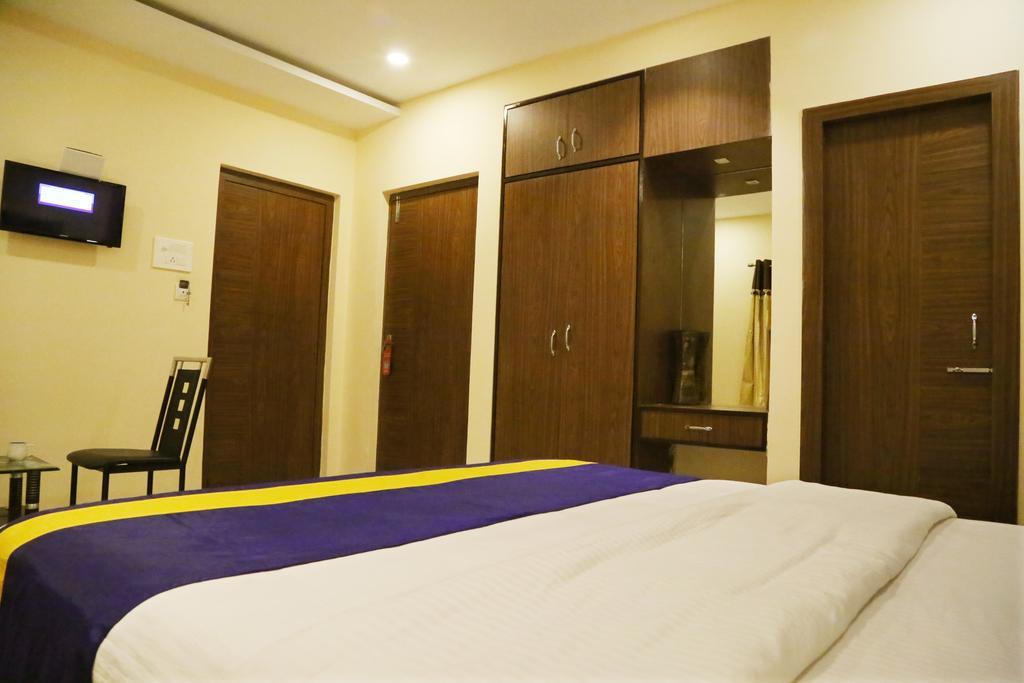 Oyo 460 Hotel Ivory Residency Kalkutta Kültér fotó