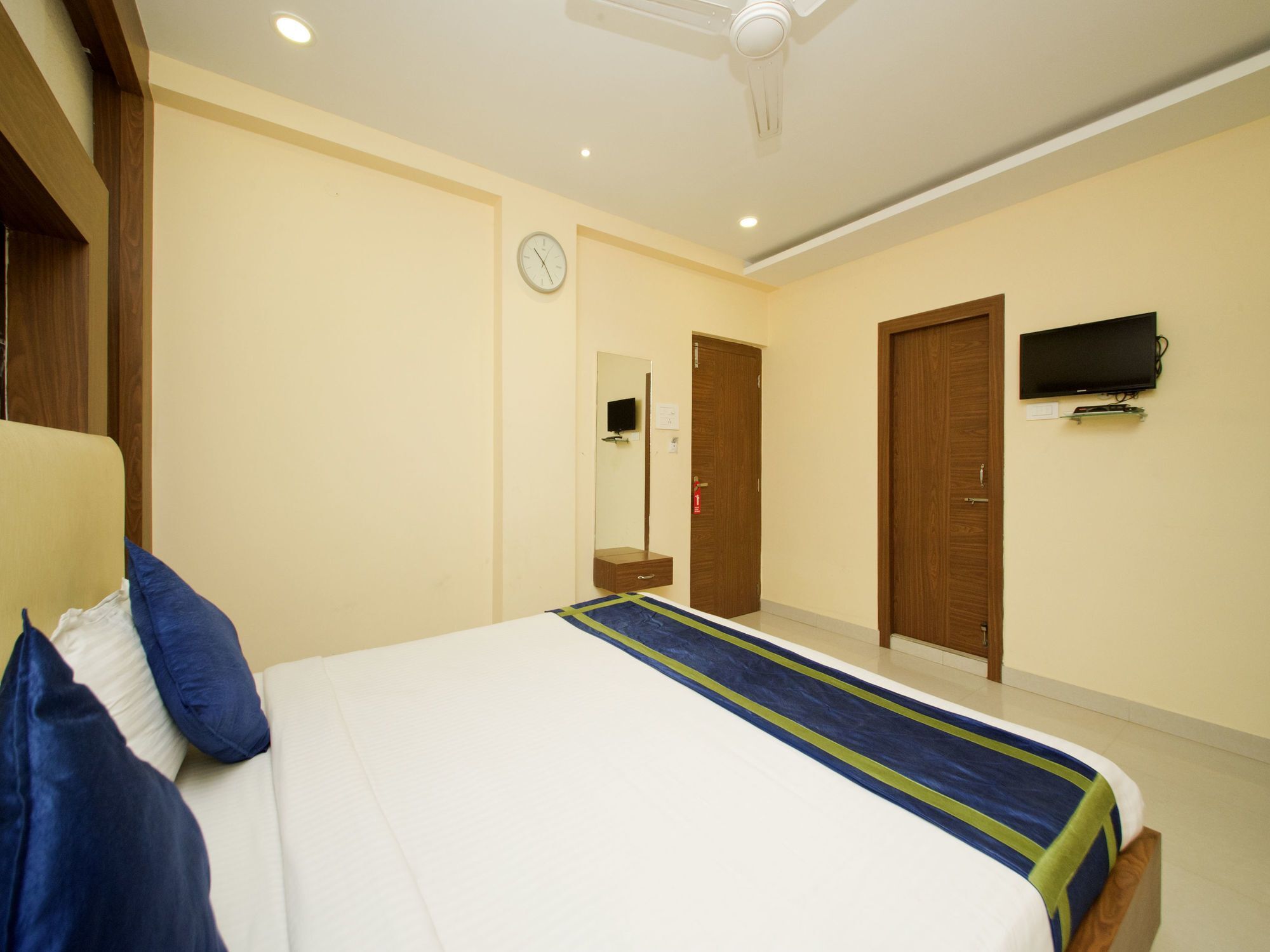 Oyo 460 Hotel Ivory Residency Kalkutta Kültér fotó